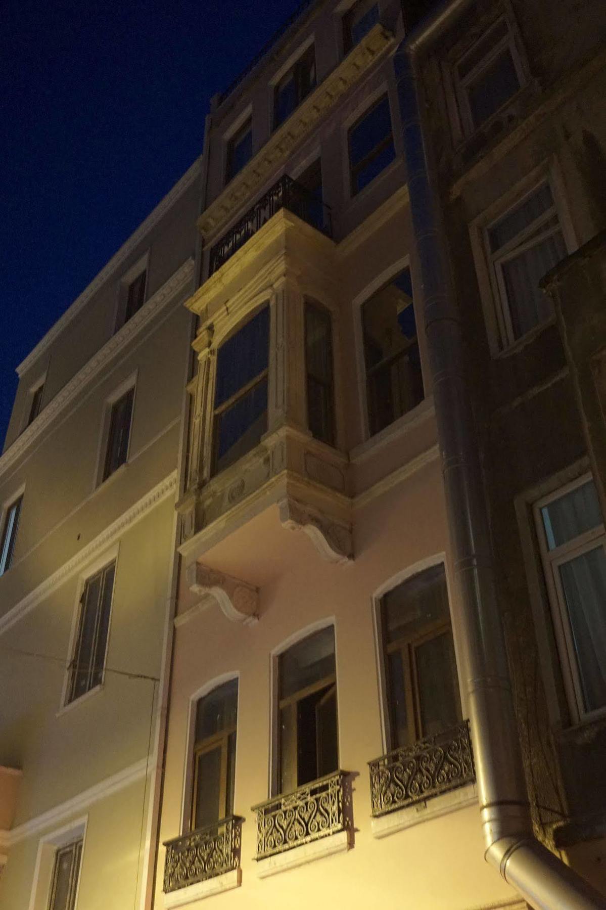 Chillout Lya Hostel & Lounge Istanbul Bagian luar foto