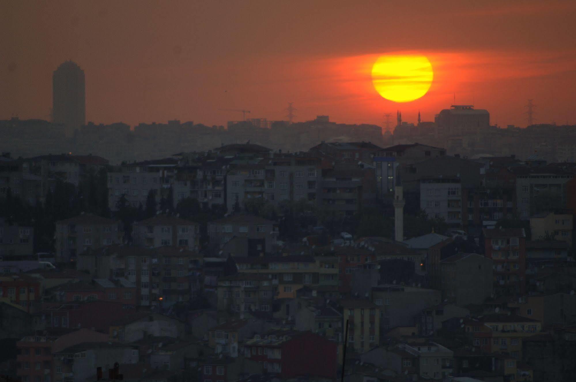 Chillout Lya Hostel & Lounge Istanbul Bagian luar foto