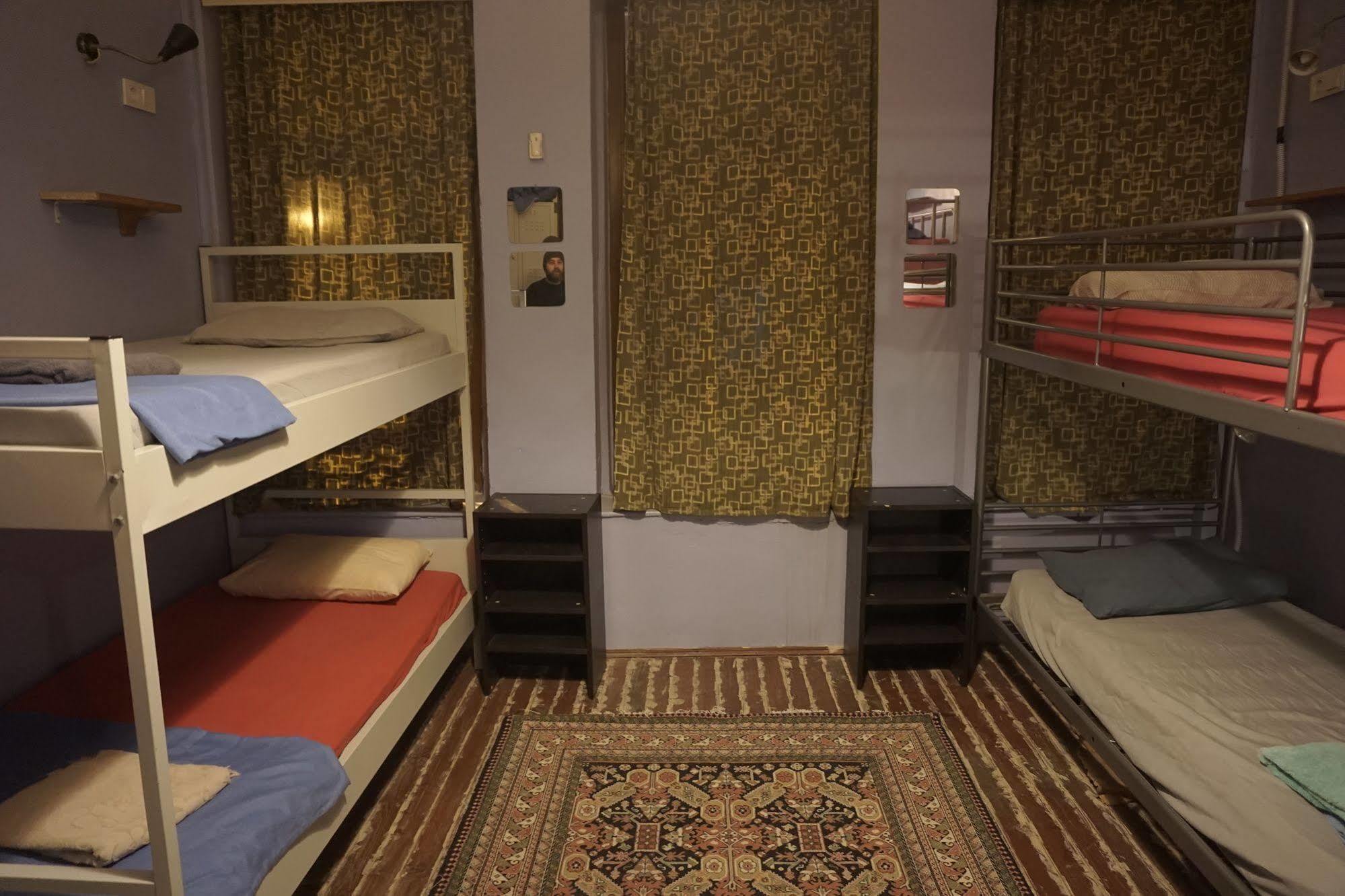 Chillout Lya Hostel & Lounge Istanbul Bagian luar foto